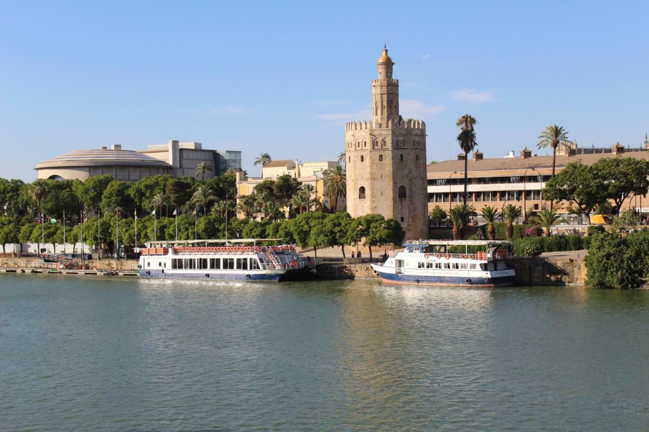 Resitur Luxury Suit 2 Sevilla Exterior foto